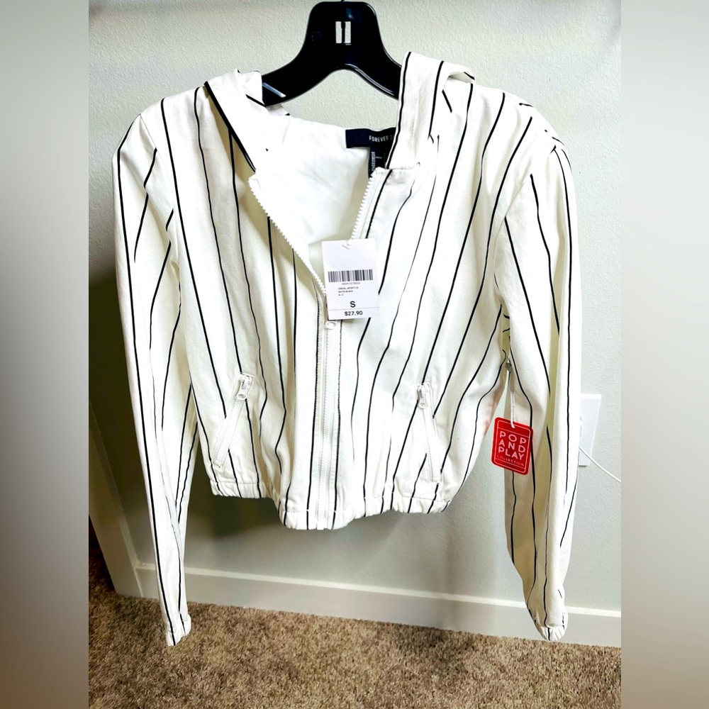 Forever 21 Crop Jacket